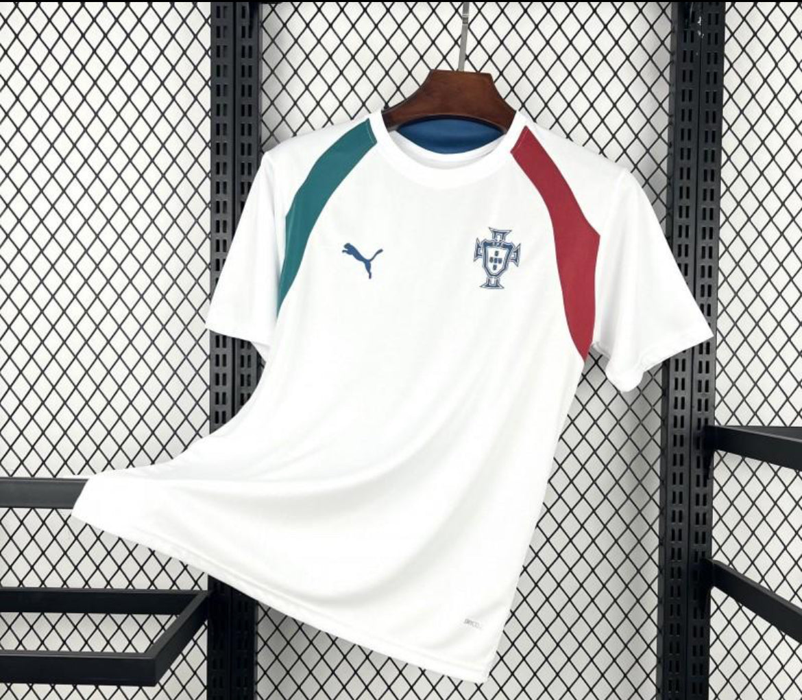 Maillot pré match Portugal 2026